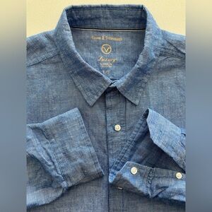 Vroom & Dreesmann - Linen/cotton blend button up shirt Size Large